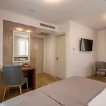 Stine לינה וארוחת בוקר 4*