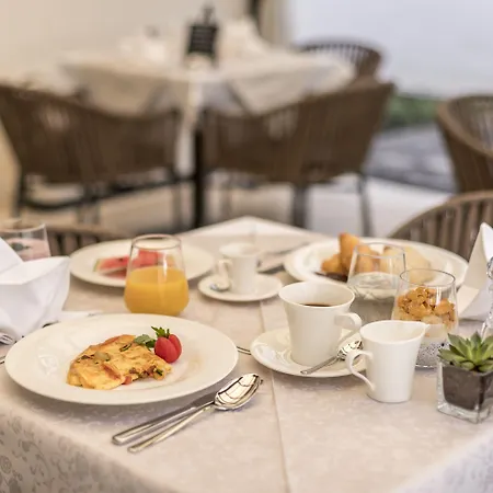 Stine 4* スプリト