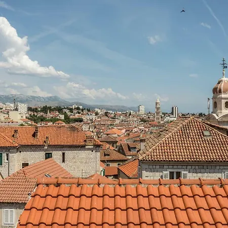 ベッド・アンド・ブレックファスト Stine