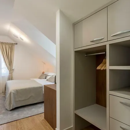 Stine Nocleg ze śniadaniem 4*